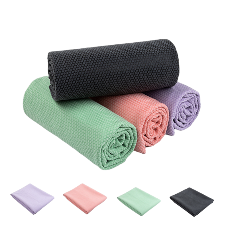 Yoga Towel on alveolate pattern